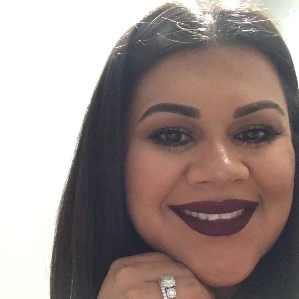 Meet your Posher, Teresa